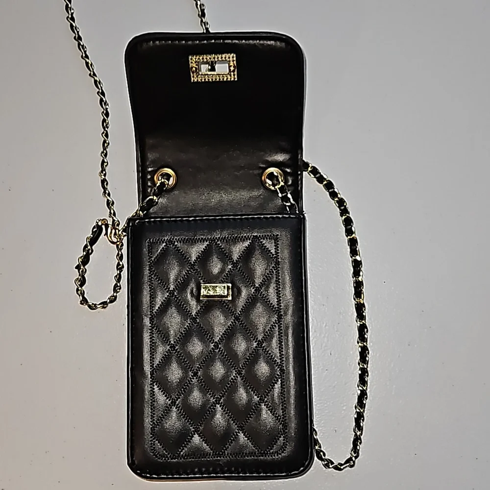 Black purse - Picture 10 of 13